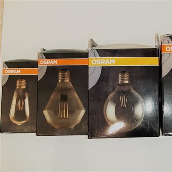 Lampadine vintage, attacco E27. Realizzate in vetro donano eleganza e un tono ambrato al vostro ambiente. In negozio sono disponibili diversi modelli tra cui scegliere.